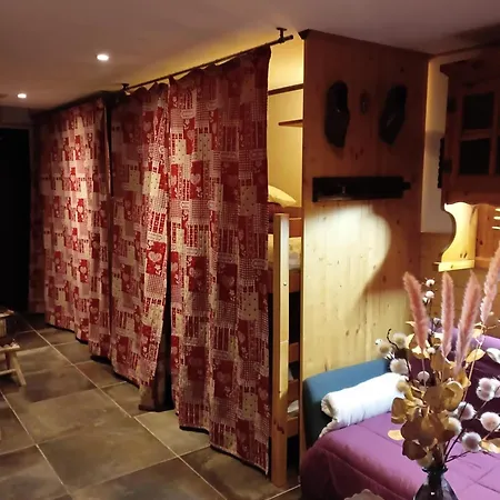 Les Neves Апартаменти Валь-Торанс